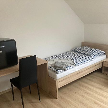 Ubytovani Na Spejcharu, Zelevcice 斯安尼 外观 照片