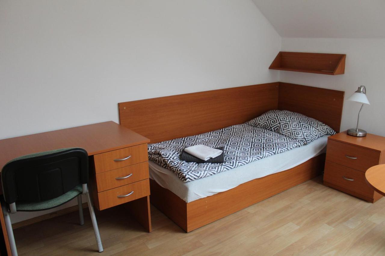 Ubytovani Na Spejcharu, Zelevcice 斯安尼 外观 照片