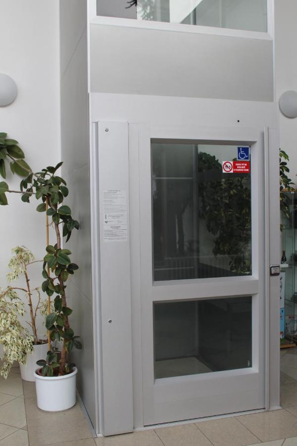 Ubytovani Na Spejcharu, Zelevcice 斯安尼 外观 照片